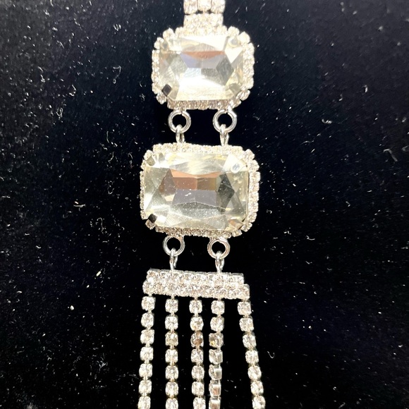 Cezanne Rhinestone Statement Sensitive Skin Necklace - Picture 6 of 9